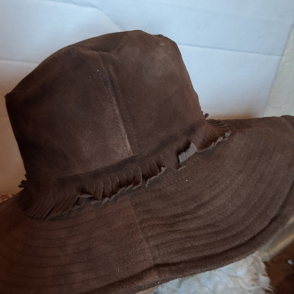 Vintage 70's Style Brown Suede Western Style Fringe Hat O/S Festival Boho - Picture 7 of 13